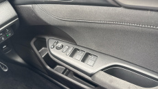 Honda Civic 1.0 VTEC Turbo 126 SR 5dr CVT Petrol Hatchback